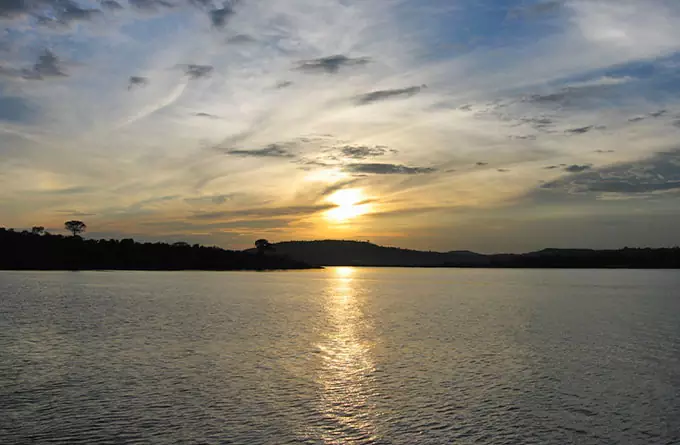 Lake Victoria - largest lakes